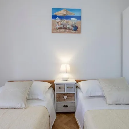 Holiday home Haus In Mit Aussenpool