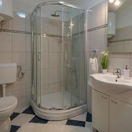 Holiday home Haus In Mit Aussenpool Grubine
