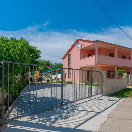 Holiday home Haus In Mit Aussenpool